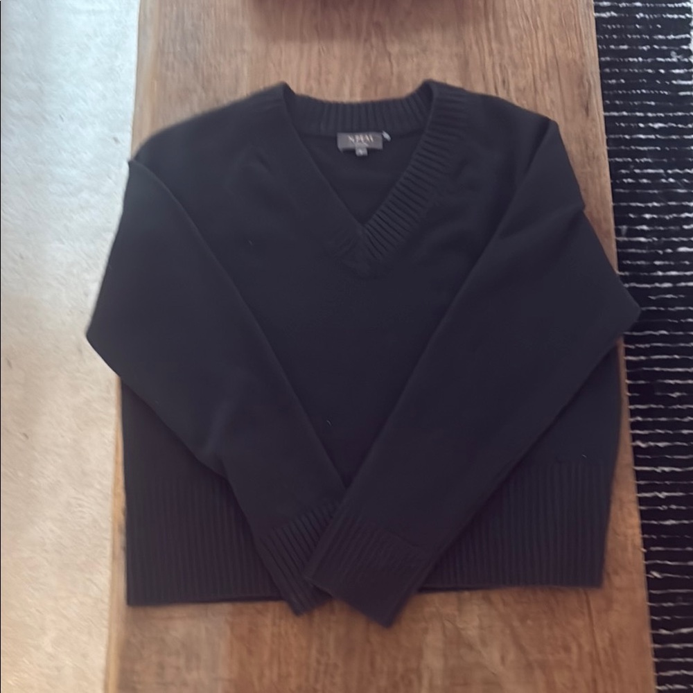 Black V-Neck Sweater - 100% cashmere - N.Peal - Small